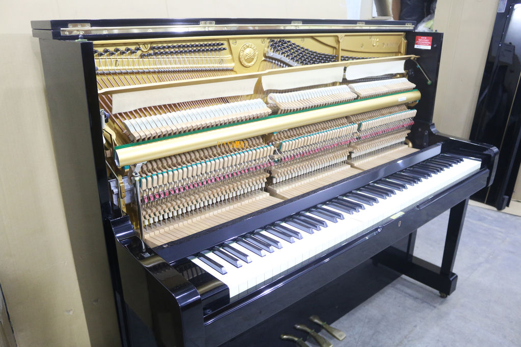 YAMAHA U1M No.3238534