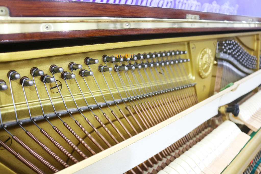 YAMAHA U3A No.4243086